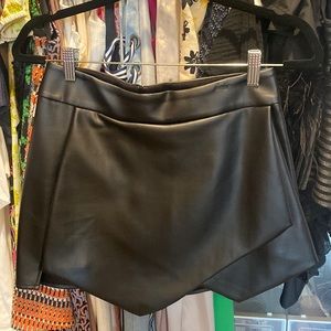 AQUA Black Leather Skort